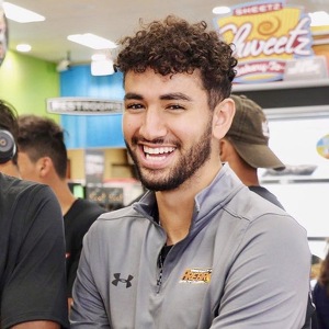 Fundraising Page: Zee Warid